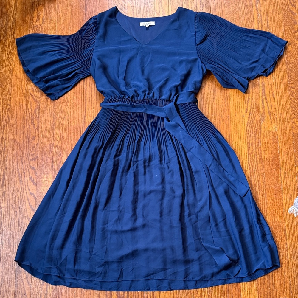 Polagram Navy Midi Dress with Pleated Sleeves